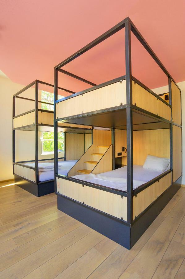 Sparks Hostel Ротердам Екстериор снимка