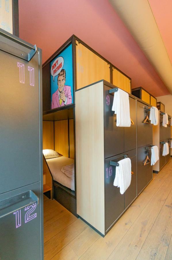 Sparks Hostel Ротердам Екстериор снимка