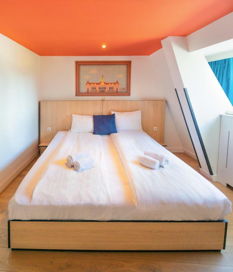 Sparks Hostel Ротердам Екстериор снимка