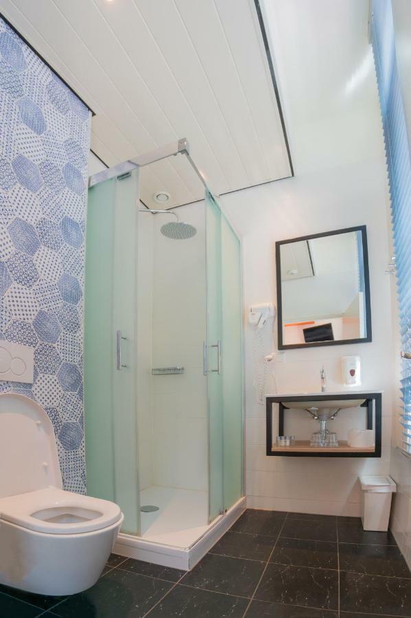 Sparks Hostel Ротердам Екстериор снимка