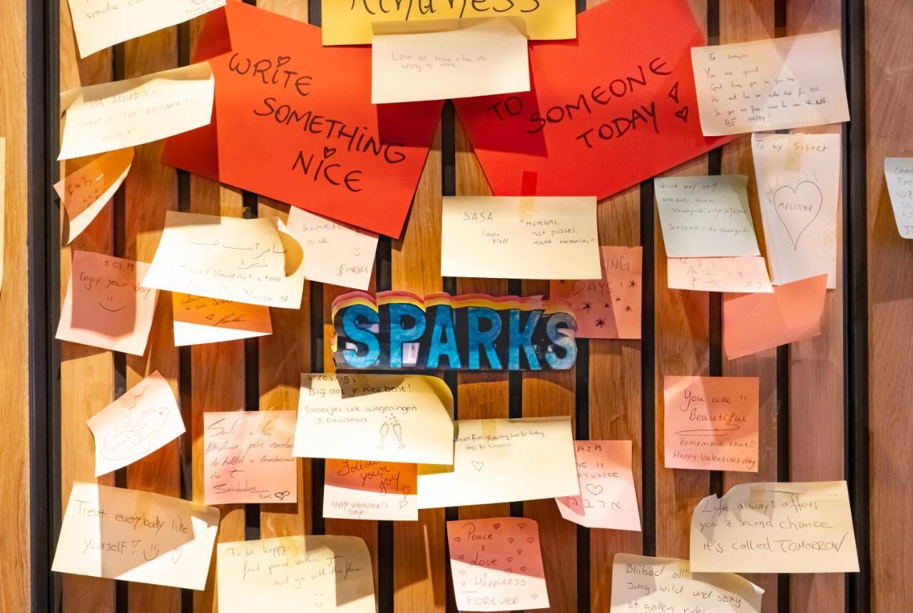 Sparks Hostel Ротердам Екстериор снимка