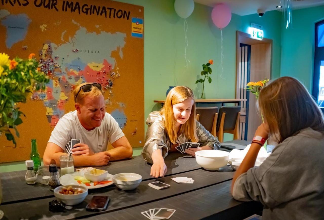 Sparks Hostel Ротердам Екстериор снимка